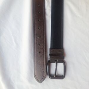 NWOT - Never Worn Levi's Men's Two-in-One Reversible Leather Belt